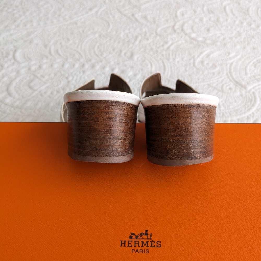Hermes Oasis Sandals - Picture 13 of 17